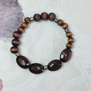 Beaded bracelet.